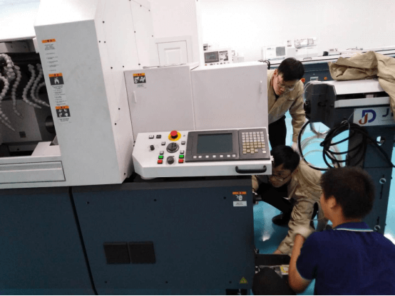 維修保養(yǎng) 維修保養(yǎng)